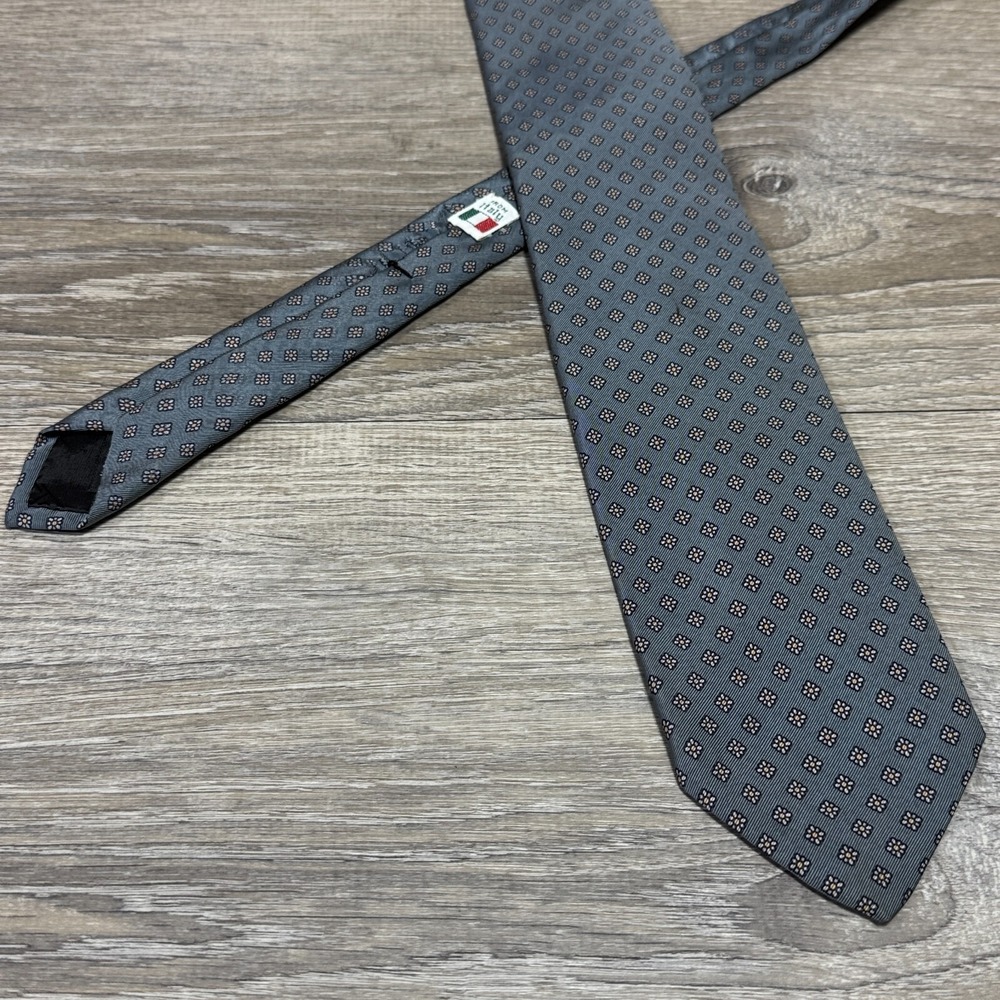 Robert Talbott Highlander Handmade Luxury 100% Silk Neck‎ Tie Gray From Italy